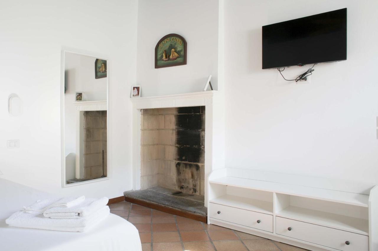 Bnbutler - Alzaia Naviglio Grande - Your Nest In The Romantic District In Apartment